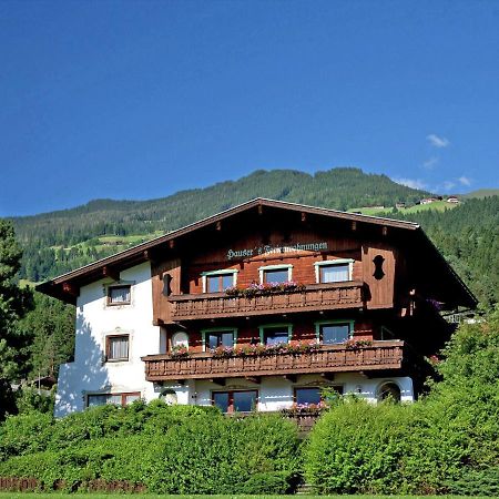 Apartment In Hart Im Zillertal With Garden Balcony Parking Fügen Exterior foto